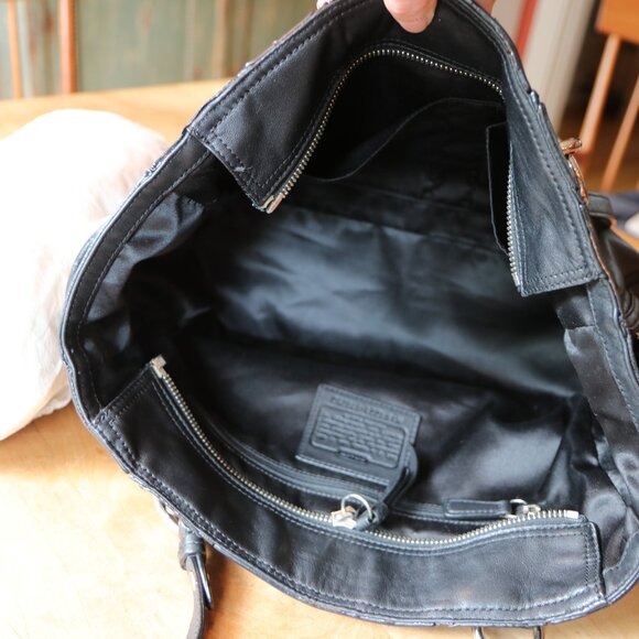 Coach Vintage PreLoved Shoulder Bag Black - Picture 10 of 10